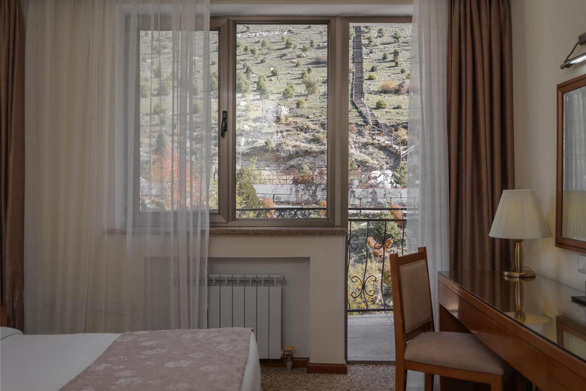 Jannat Resort Kara-Bulak Pokoj fotografie