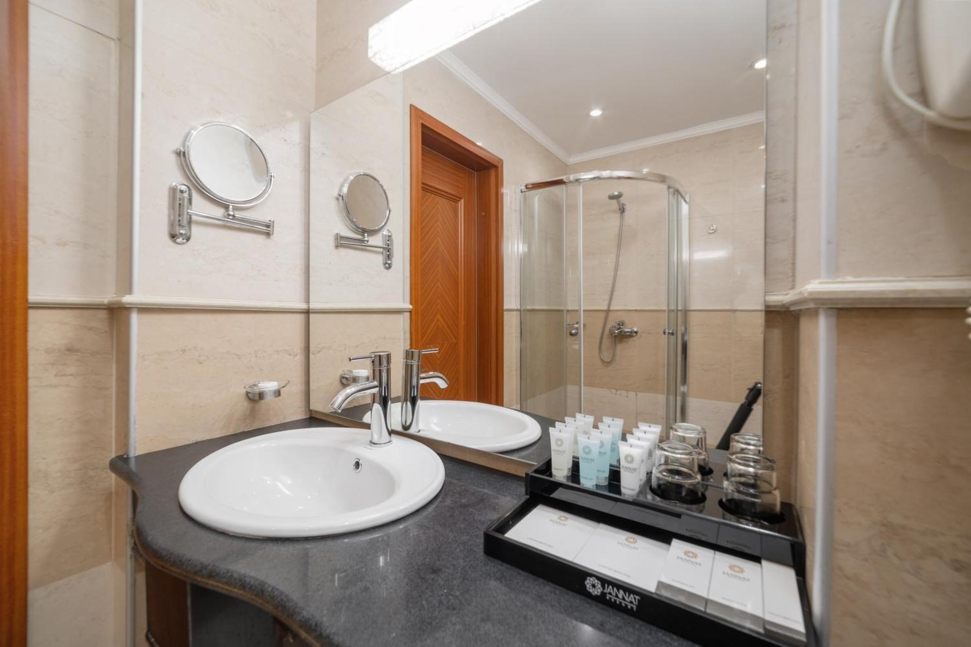Jannat Resort Kara-Bulak Pokoj fotografie