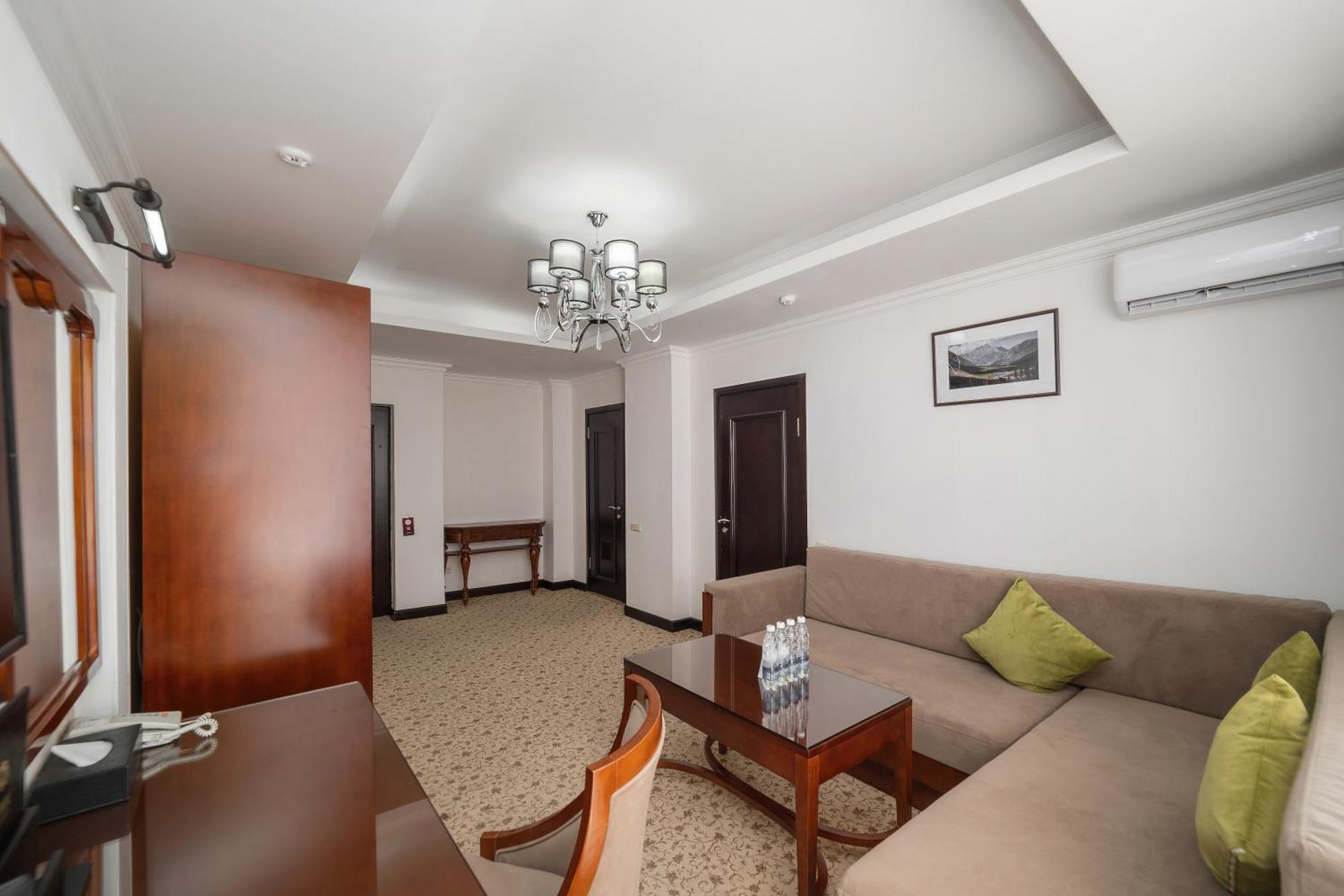 Jannat Resort Kara-Bulak Pokoj fotografie