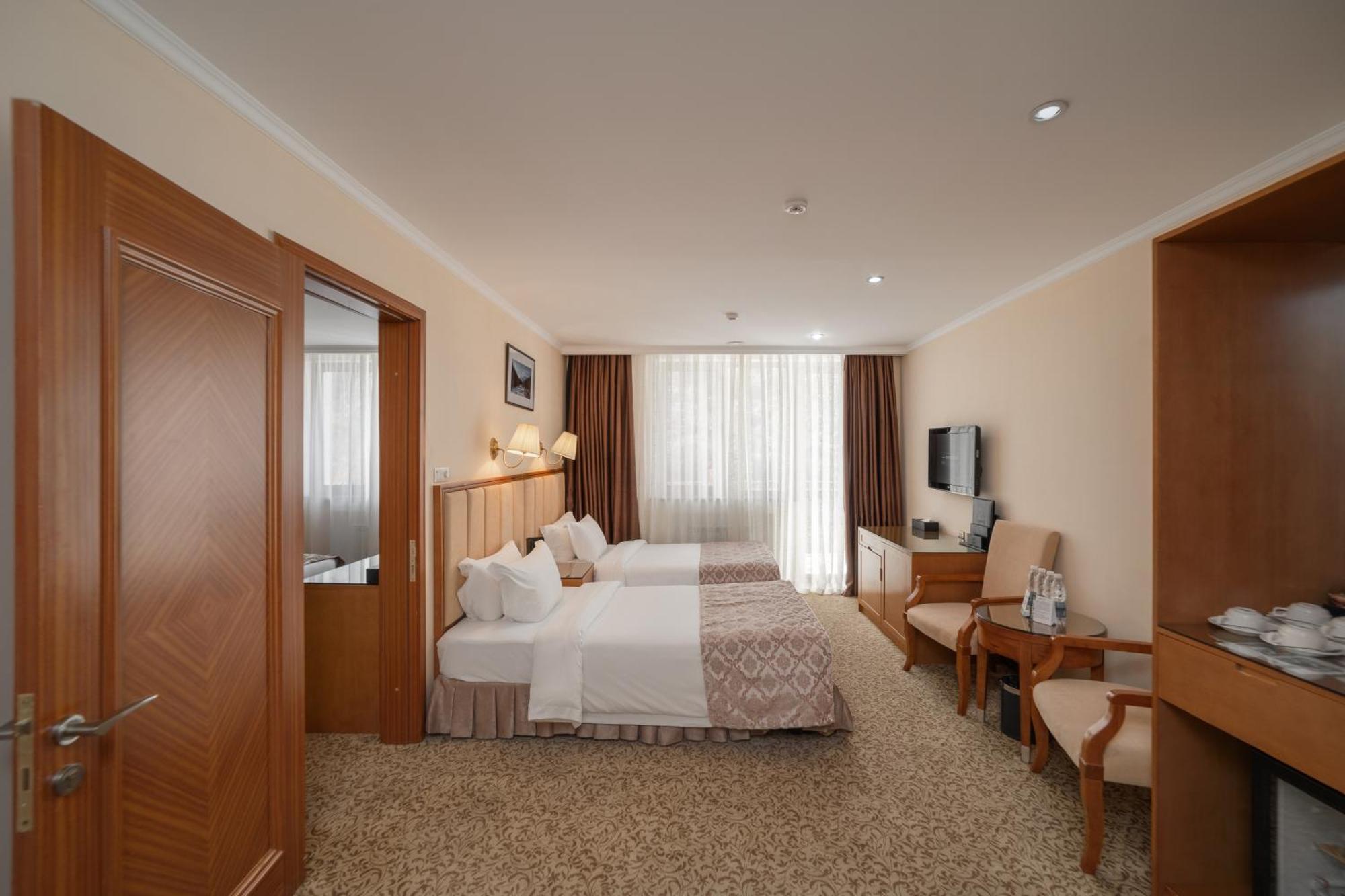 Jannat Resort Kara-Bulak Pokoj fotografie